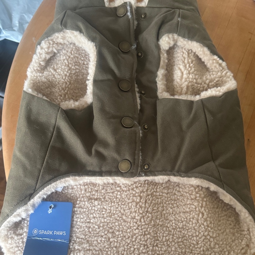 Spark Paws Olive Green Dog Jacket
XL SMALL DOGS